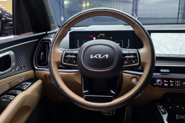 2023 Kia Sorento с пробегом 29 932 км