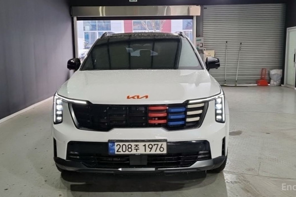 2024 Kia Sorento с пробегом 23 163 км