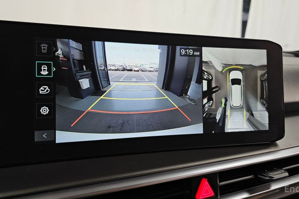 2025 Kia Sorento с пробегом 8 124 км