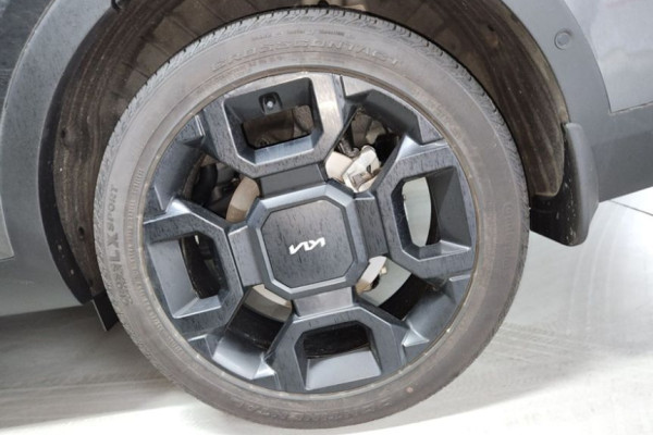 2025 Kia Sorento с пробегом 24 144 км