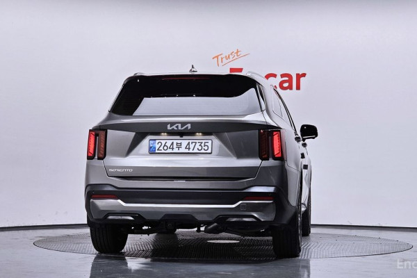 2024 Kia Sorento с пробегом 16 941 км