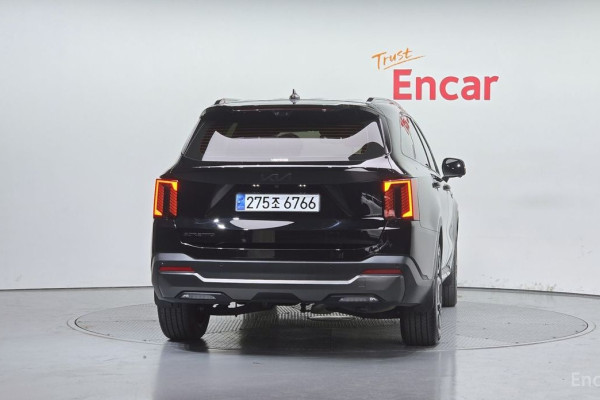 2024 Kia Sorento с пробегом 11 874 км