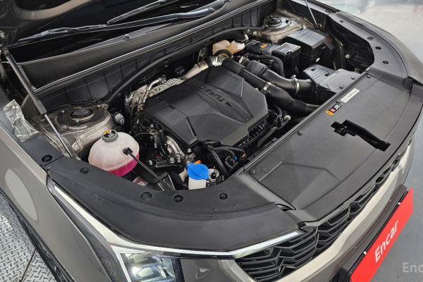 2024 Kia Sorento с пробегом 16 941 км