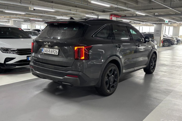 2025 Kia Sorento с пробегом 24 144 км