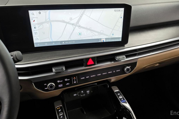 2024 Kia Sorento с пробегом 14 011 км