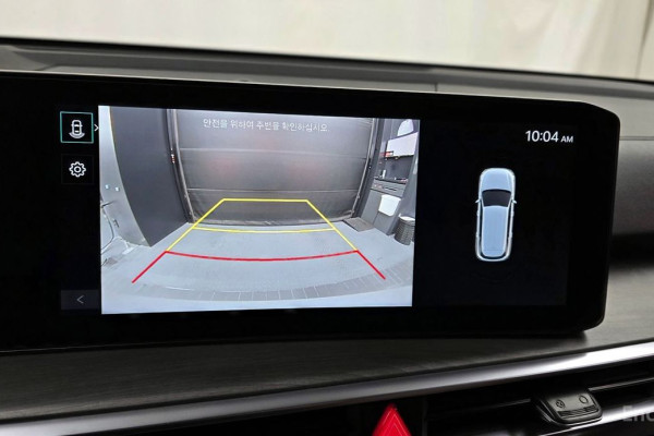 2024 Kia Sorento с пробегом 14 011 км