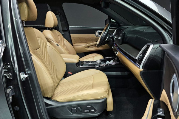 2023 Kia Sorento с пробегом 36 071 км