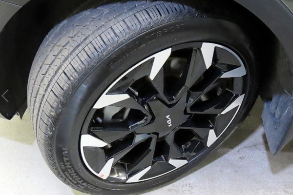 2024 Kia Sorento с пробегом 49 997 км