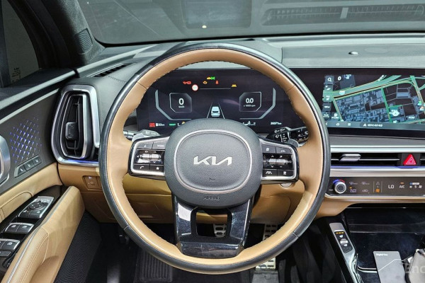 2023 Kia Sorento с пробегом 36 071 км