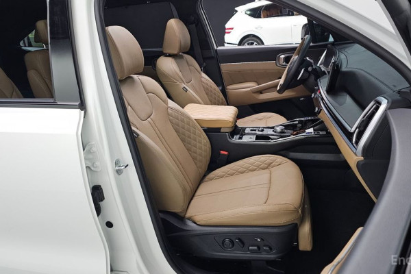 2024 Kia Sorento с пробегом 47 751 км