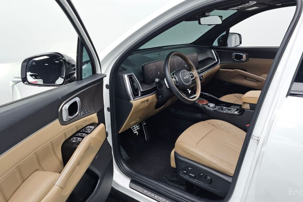 2024 Kia Sorento с пробегом 47 751 км