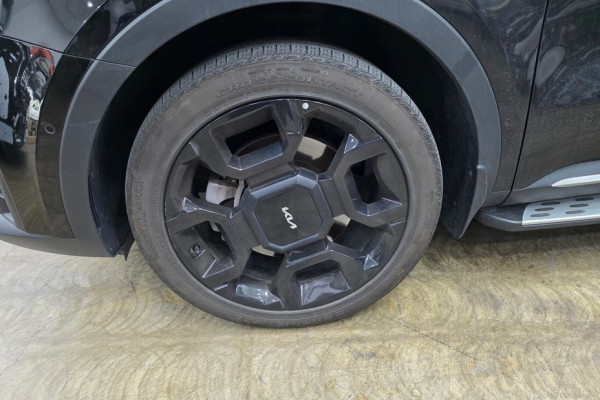 2024 Kia Sorento с пробегом 48 670 км