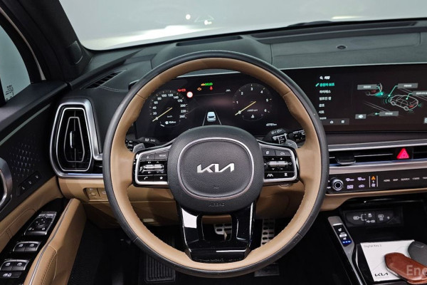 2024 Kia Sorento с пробегом 47 751 км