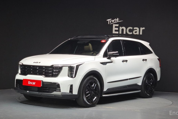 2025 Kia Sorento с пробегом 8 875 км