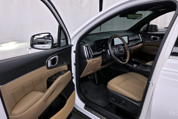 2025 Kia Sorento с пробегом 10 553 км