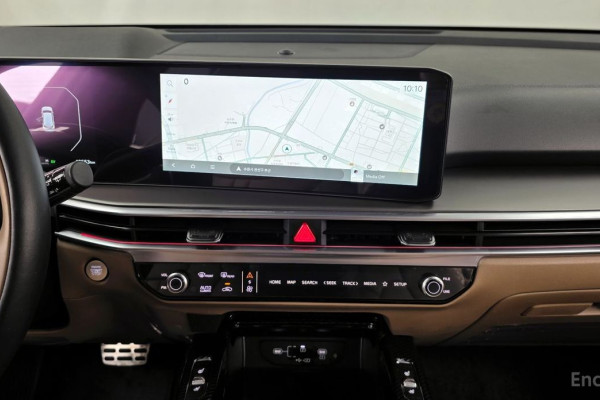 2025 Kia Sorento с пробегом 10 553 км