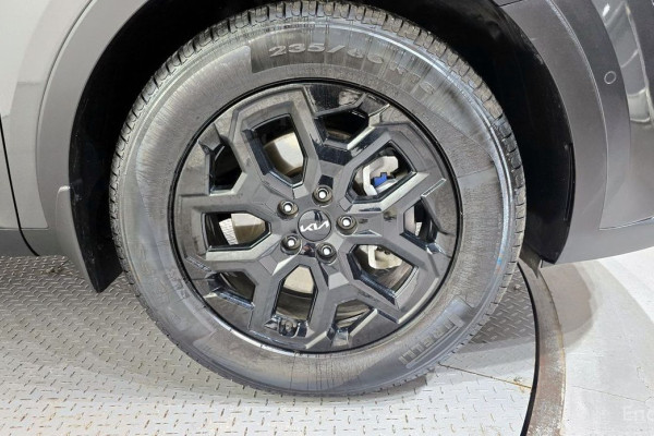 2024 Kia Sorento с пробегом 16 360 км