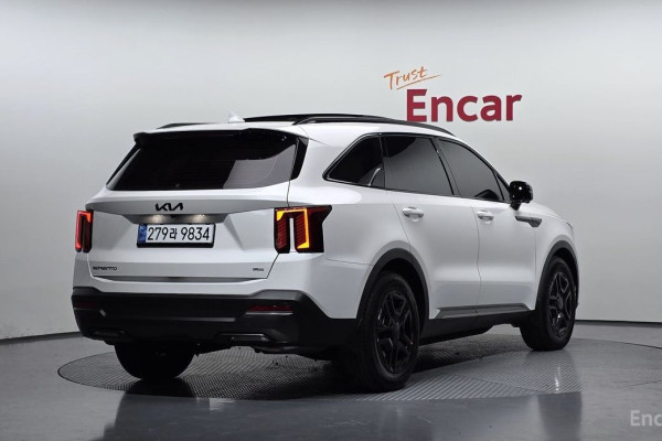 2025 Kia Sorento с пробегом 3 709 км