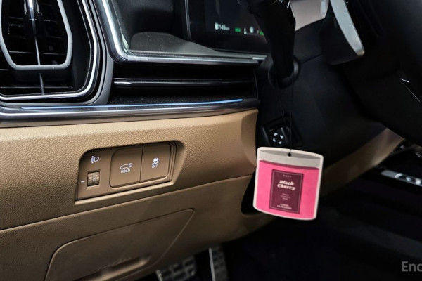 2025 Kia Sorento с пробегом 8 079 км