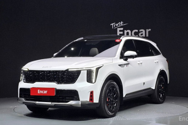 2023 Kia Sorento с пробегом 23 293 км
