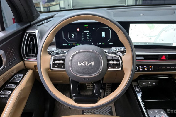 2024 Kia Sorento с пробегом 16 360 км