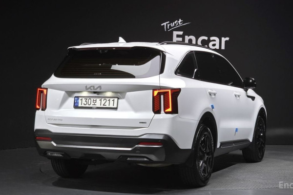 2024 Kia Sorento с пробегом 23 188 км