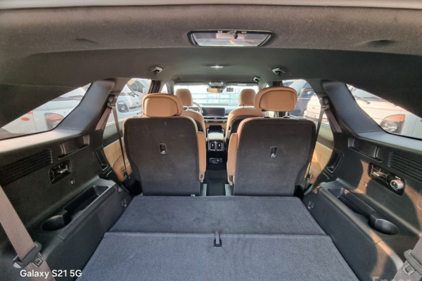 2024 Kia Sorento с пробегом 9 335 км