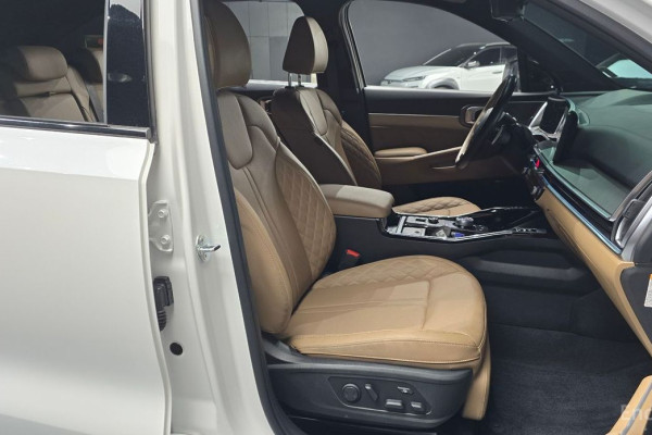 2024 Kia Sorento с пробегом 23 188 км