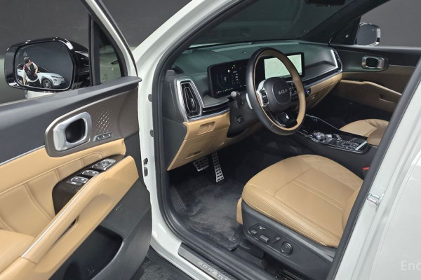 2024 Kia Sorento с пробегом 23 188 км