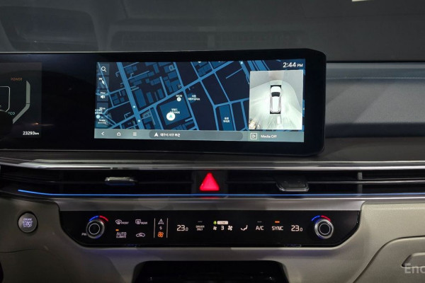 2023 Kia Sorento с пробегом 23 293 км