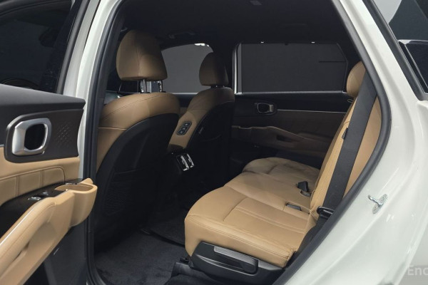 2024 Kia Sorento с пробегом 23 188 км