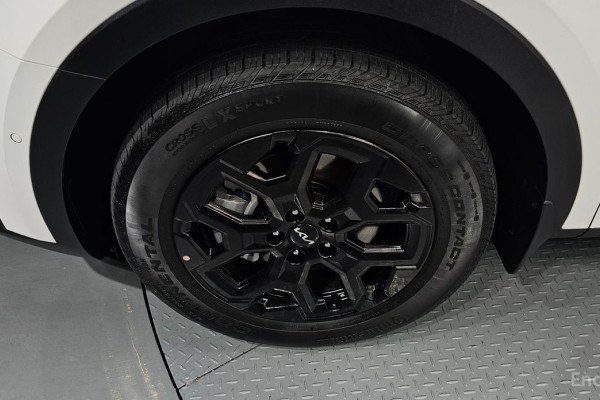 2024 Kia Sorento с пробегом 25 613 км