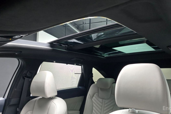 2023 Kia Sorento с пробегом 23 293 км