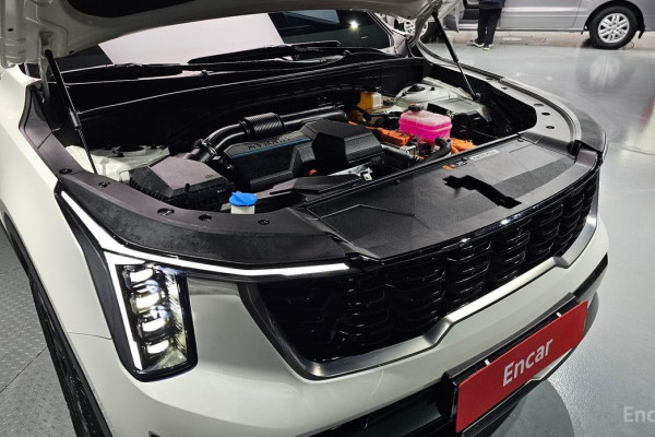 2024 Kia Sorento с пробегом 25 613 км