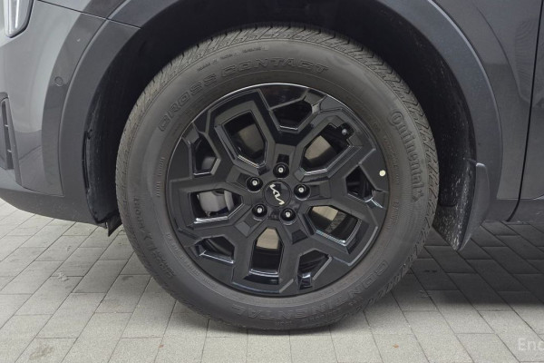 2025 Kia Sorento с пробегом 10 842 км