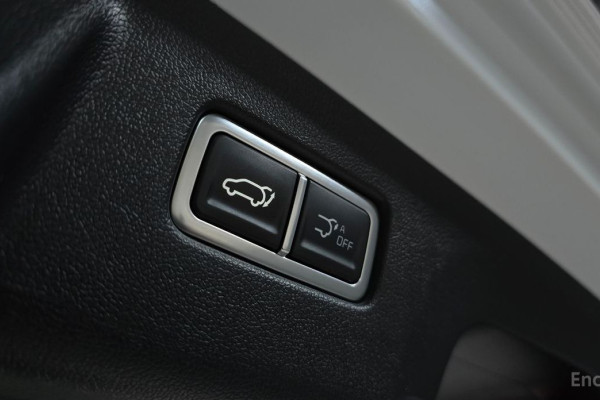 2024 Kia Sorento с пробегом 23 188 км