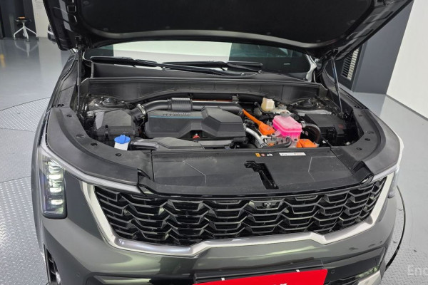 2024 Kia Sorento с пробегом 16 424 км