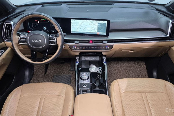 2024 Kia Sorento с пробегом 16 424 км