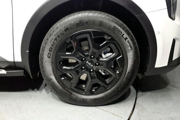 2025 Kia Sorento с пробегом 3 088 км