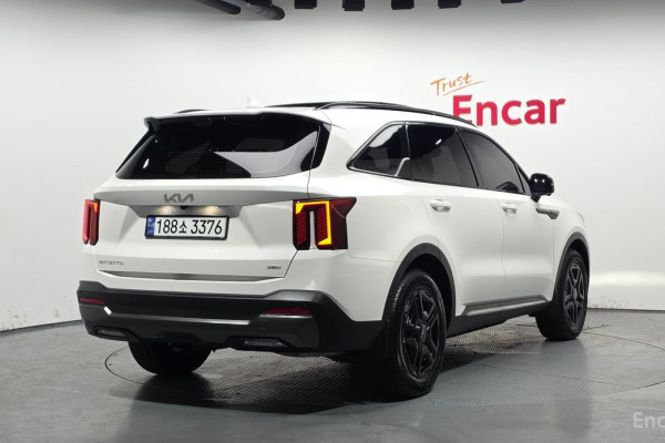 2024 Kia Sorento с пробегом 5 465 км