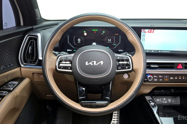 2024 Kia Sorento с пробегом 13 315 км