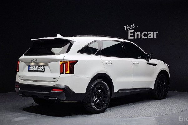 2023 Kia Sorento с пробегом 20 002 км