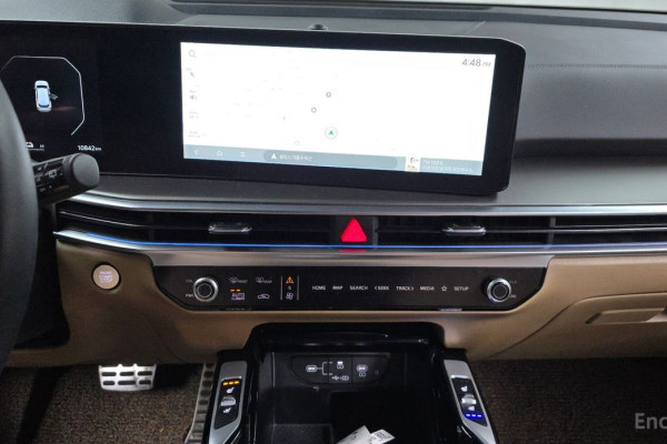 2025 Kia Sorento с пробегом 10 842 км