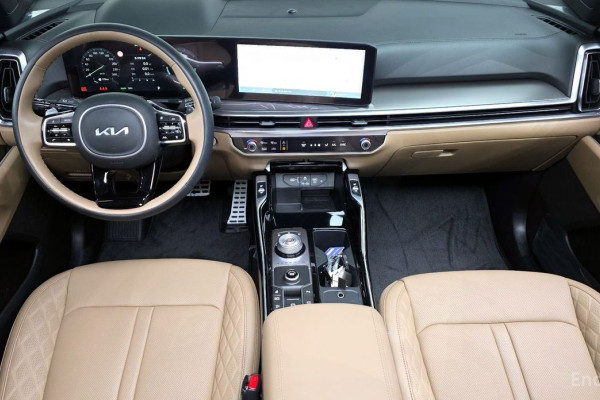 2024 Kia Sorento с пробегом 5 465 км