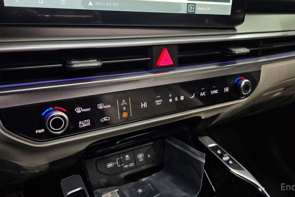 2024 Kia Sorento с пробегом 25 623 км