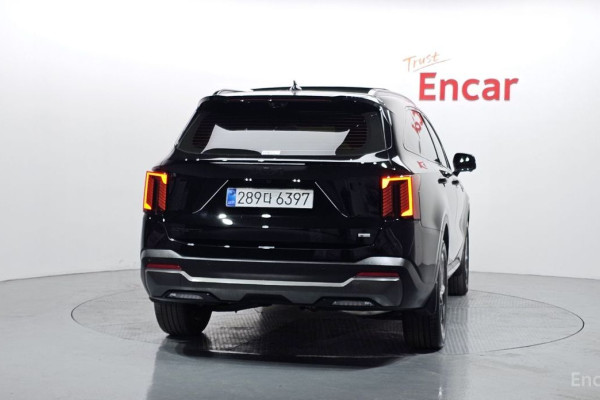 2025 Kia Sorento с пробегом 2 963 км