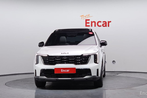 2025 Kia Sorento с пробегом 15 372 км