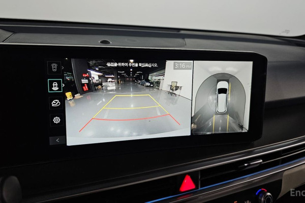 2025 Kia Sorento с пробегом 9 963 км