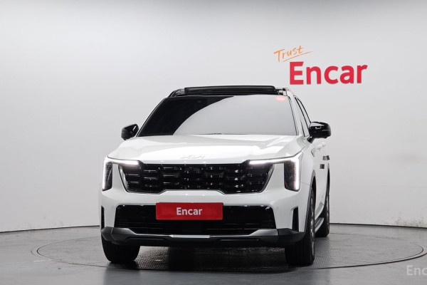 2024 Kia Sorento с пробегом 13 352 км