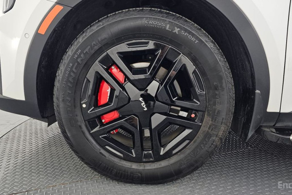 2025 Kia Sorento с пробегом 15 372 км